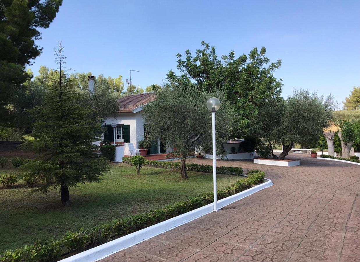 Villa Il Carrubo - Basilicata Pisticci Exterior photo