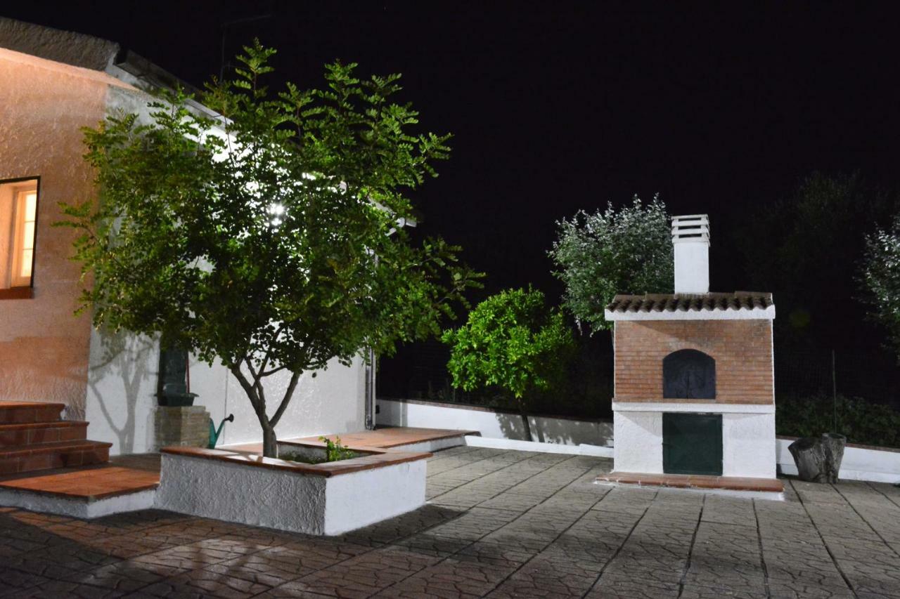 Villa Il Carrubo - Basilicata Pisticci Exterior photo